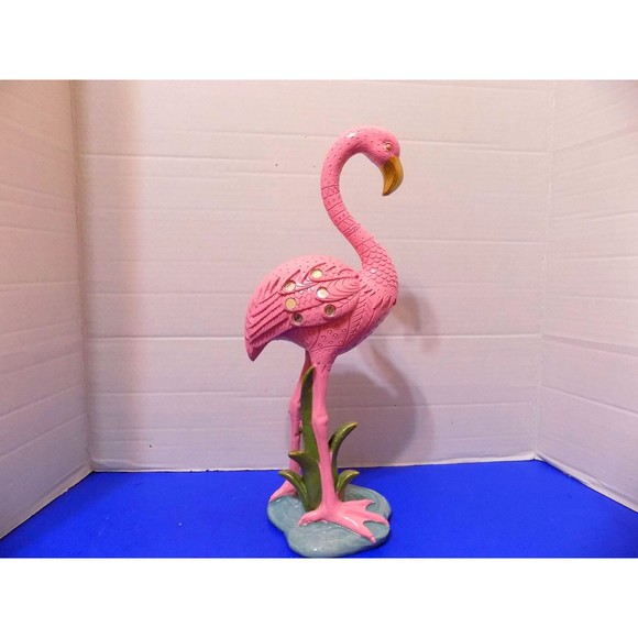 NEW Flamingo Statue Figurine Florida Coastal Florida Tropical Beach Decor - Picture 1 of 6